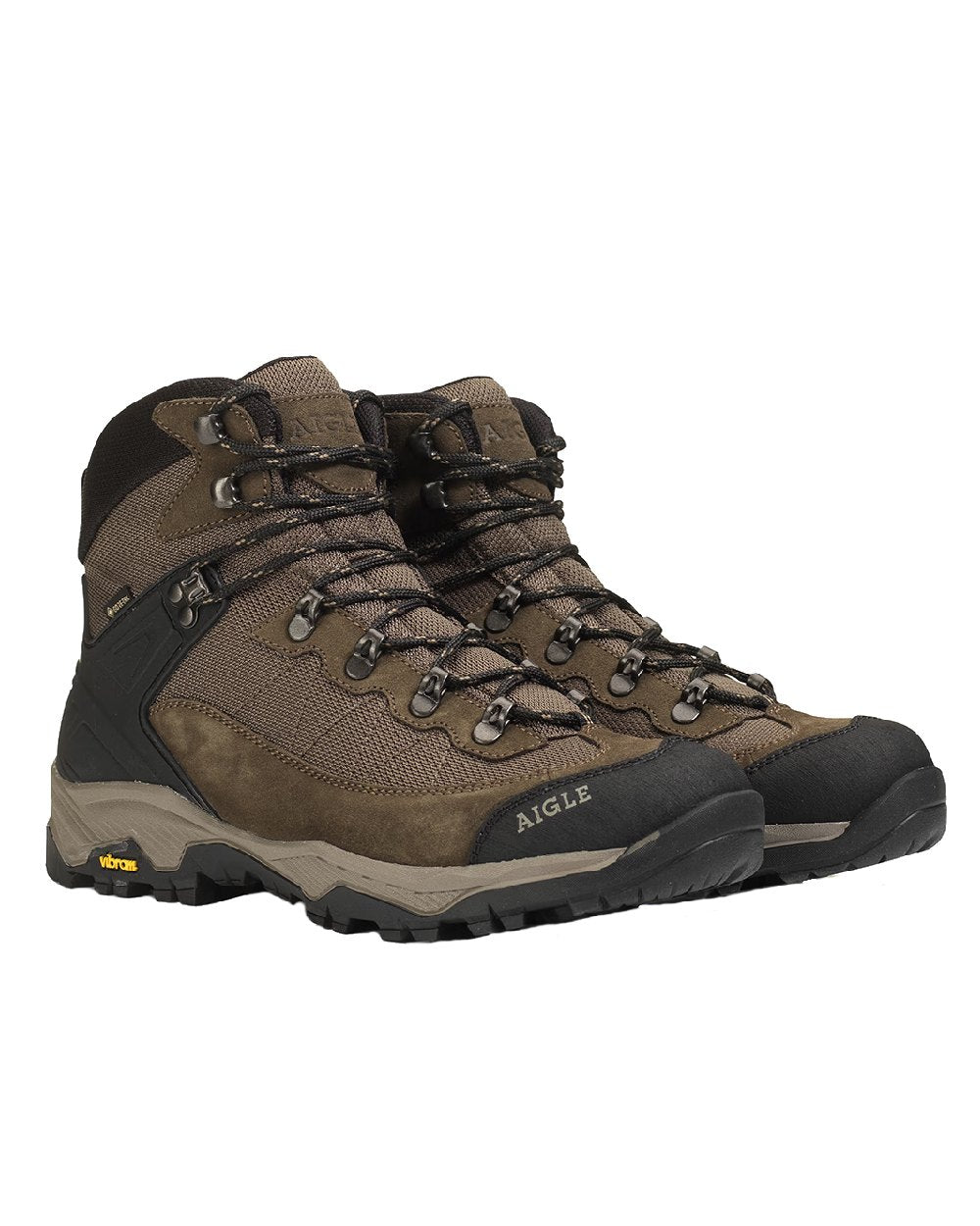 Taupe coloured Aigle Sonricker GTX Boots on white background #colour_taupe