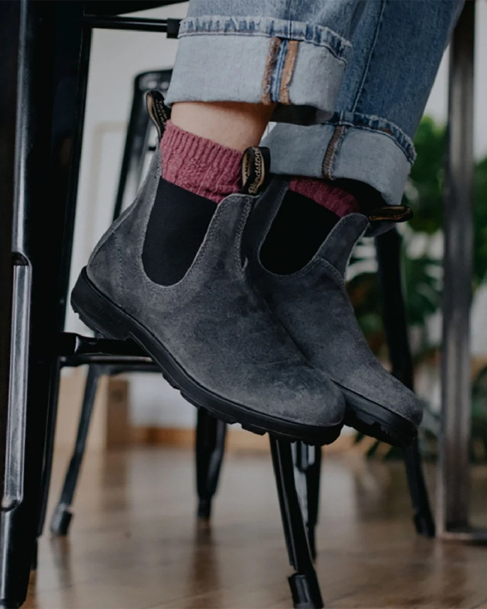Steel Grey coloured Blundstone 1910 Steel Grey Suede Leather Chelsea Boots on house background #colour_steel-grey