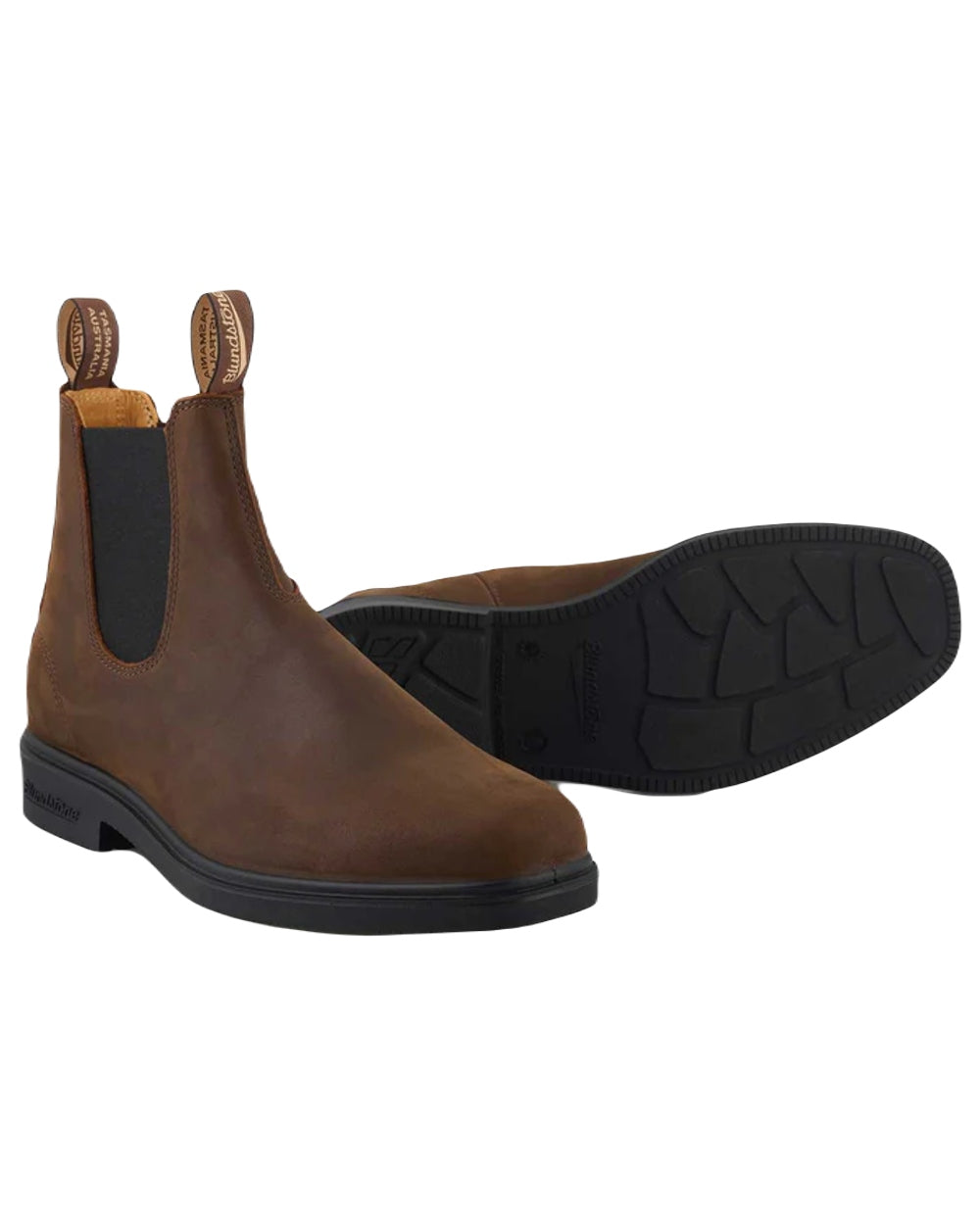 Antique Brown coloured Blundstone 2029 Brown Leather Chelsea Boots on white background #colour_antique-brown