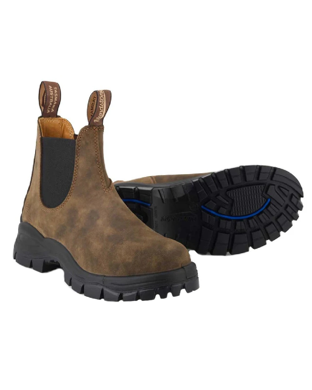 Rustic Brown coloured Blundstone 2239 Leather Chelsea Boots on white background #colour_rustic-brown