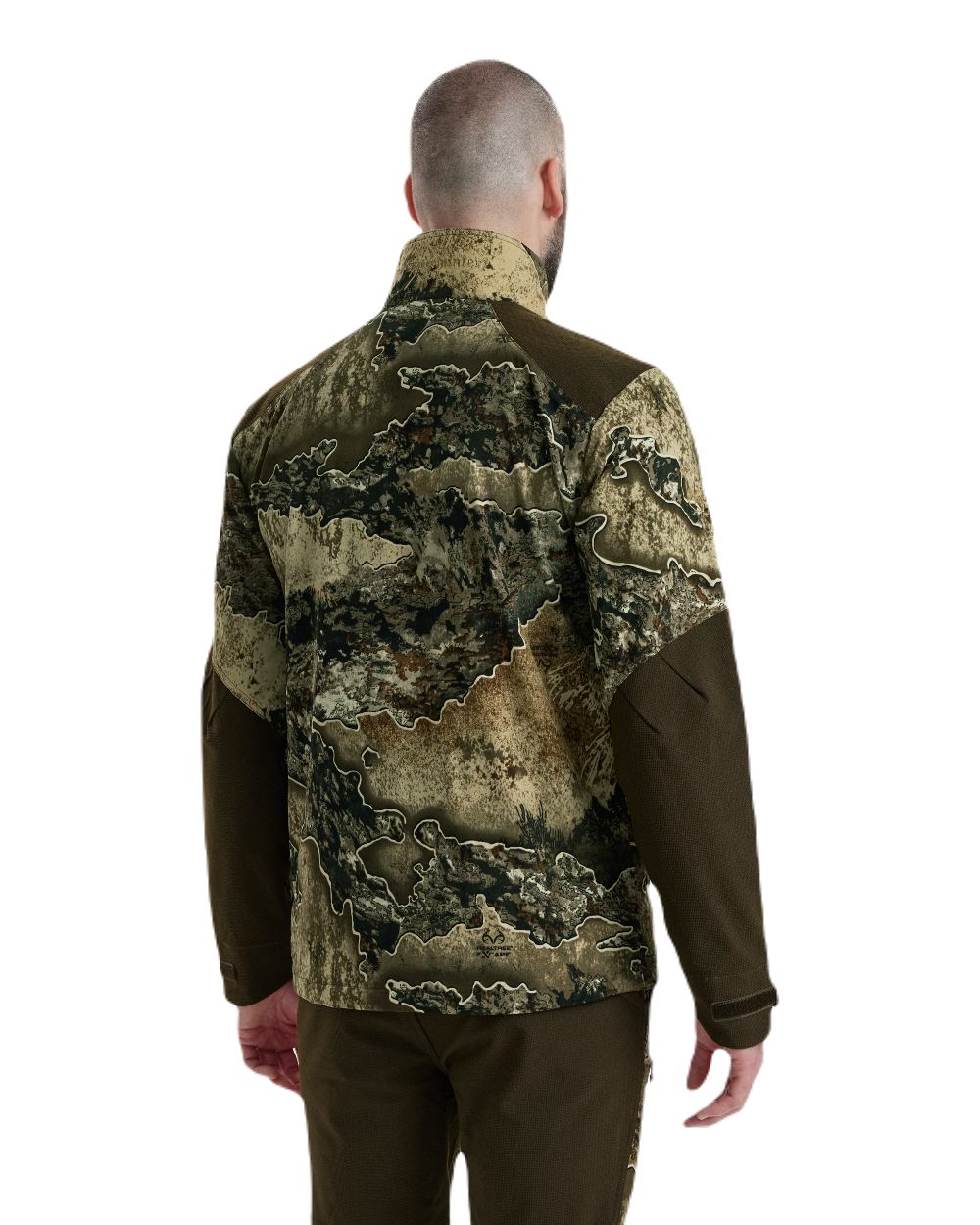Realtree Excape coloured Deerhunter Excape Light Jacket on white background #colour_realtree-excape