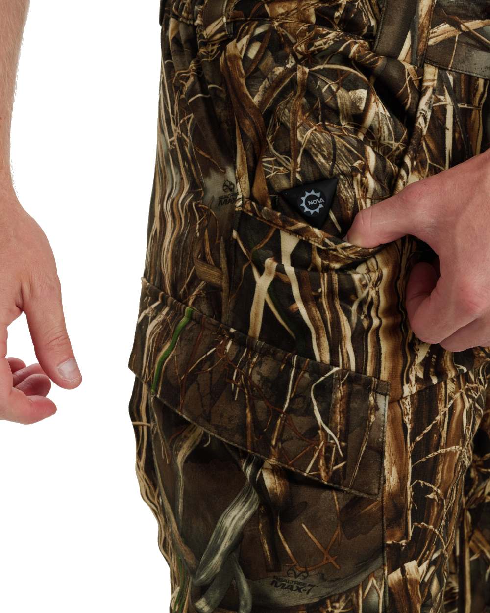 Realtree Max-7 coloured Deerhunter Heat Game Trousers on white background #colour_realtree-max-7