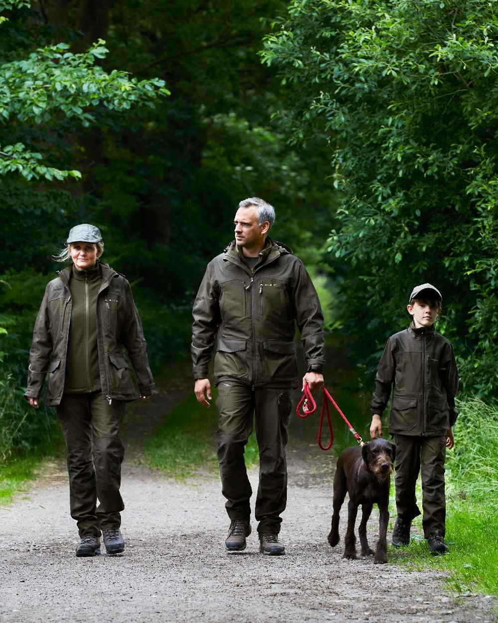 Beluga coloured Deerhunter Lady Chasse Fleece Jacket on forest background #colour_beluga