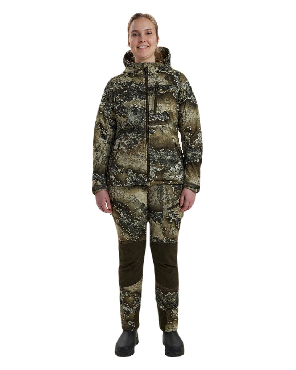 Realtree Excape coloured Deerhunter Lady Excape Softshell Jacket on white background #colour_realtree-excape
