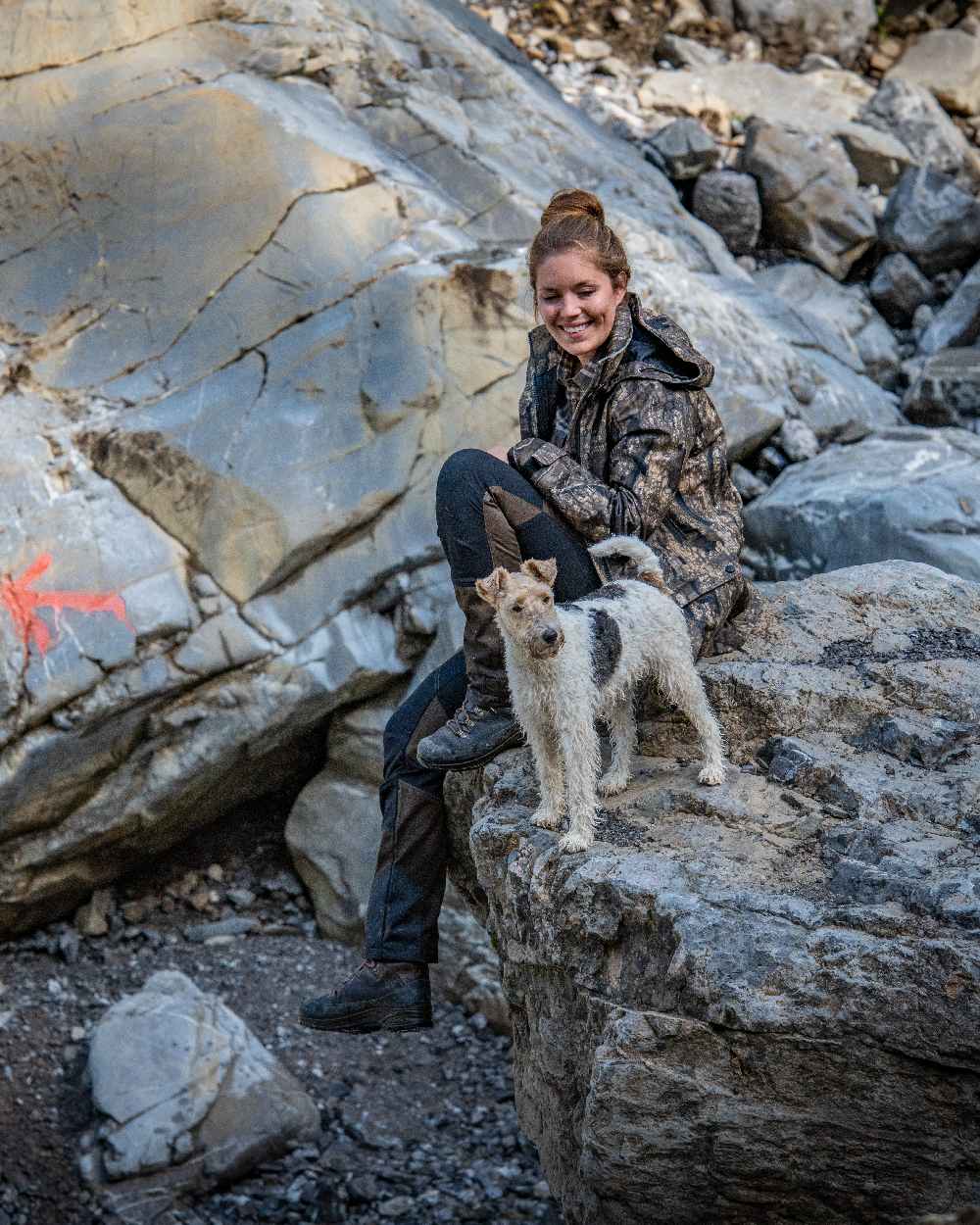Realtree Timber Coloured Deerhunter Lady Gabby Jacket on mountain background #colour_realtree-timber
