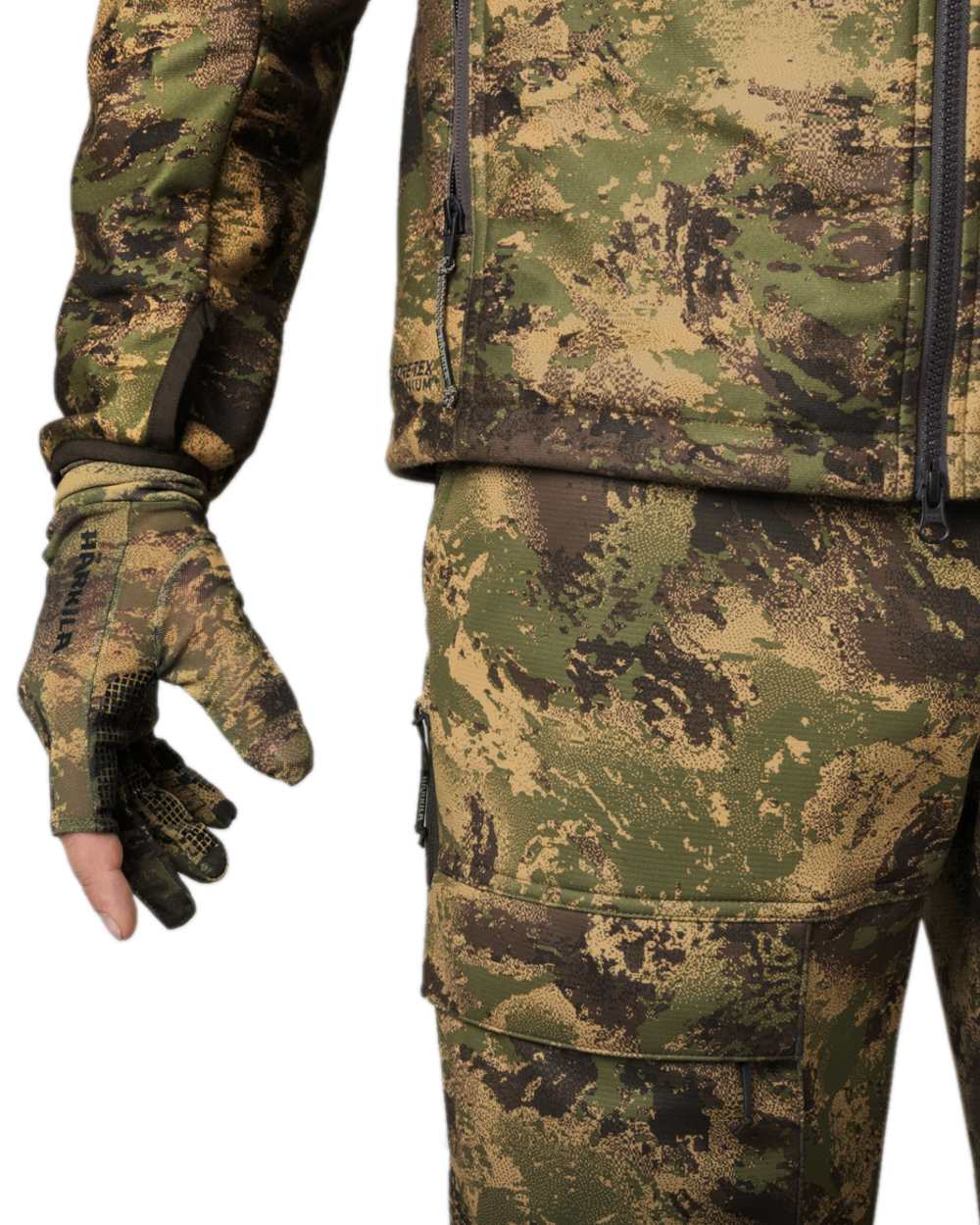 AXIS Forest coloured Harkila Deer Stalker Camo Mesh Gloves on white background #colour_axis-forest