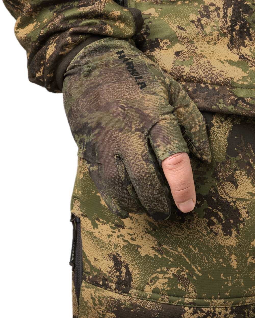 AXIS Forest coloured Harkila Deer Stalker Camo Mesh Gloves on white background #colour_axis-forest