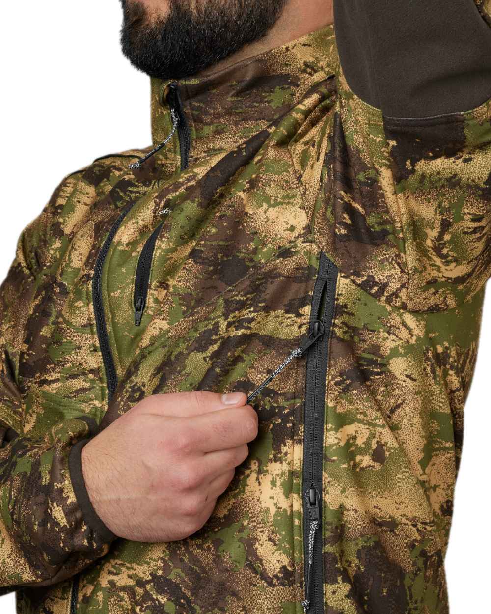 AXIS Forest Coloured Harkila Deer Stalker Camo WSP Fleece Jacket on white background #colour_axis-forest