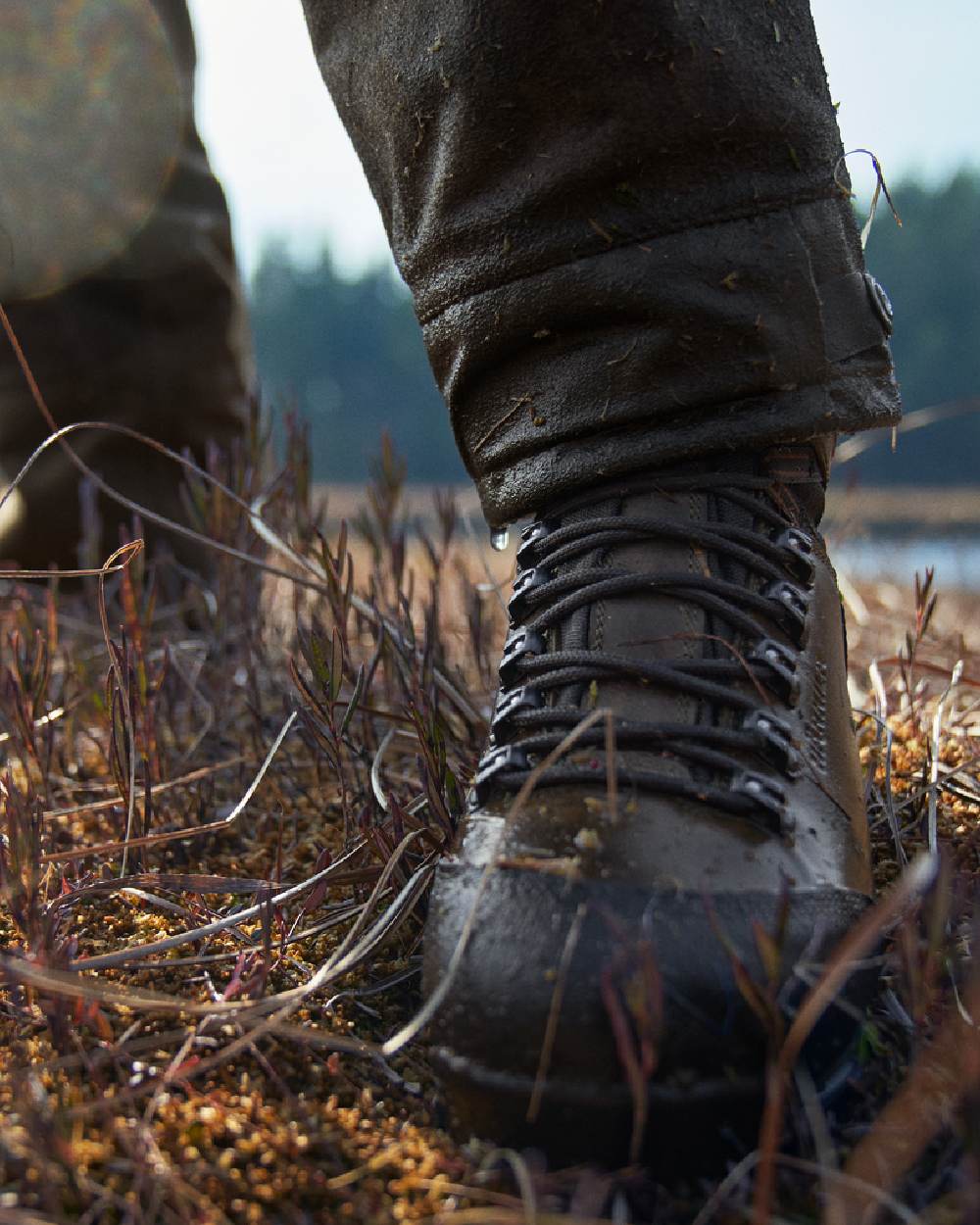 Willow Green Coloured Harkila Forest Hunter Hi GTX Boots on outdoor background #colour_willow-green