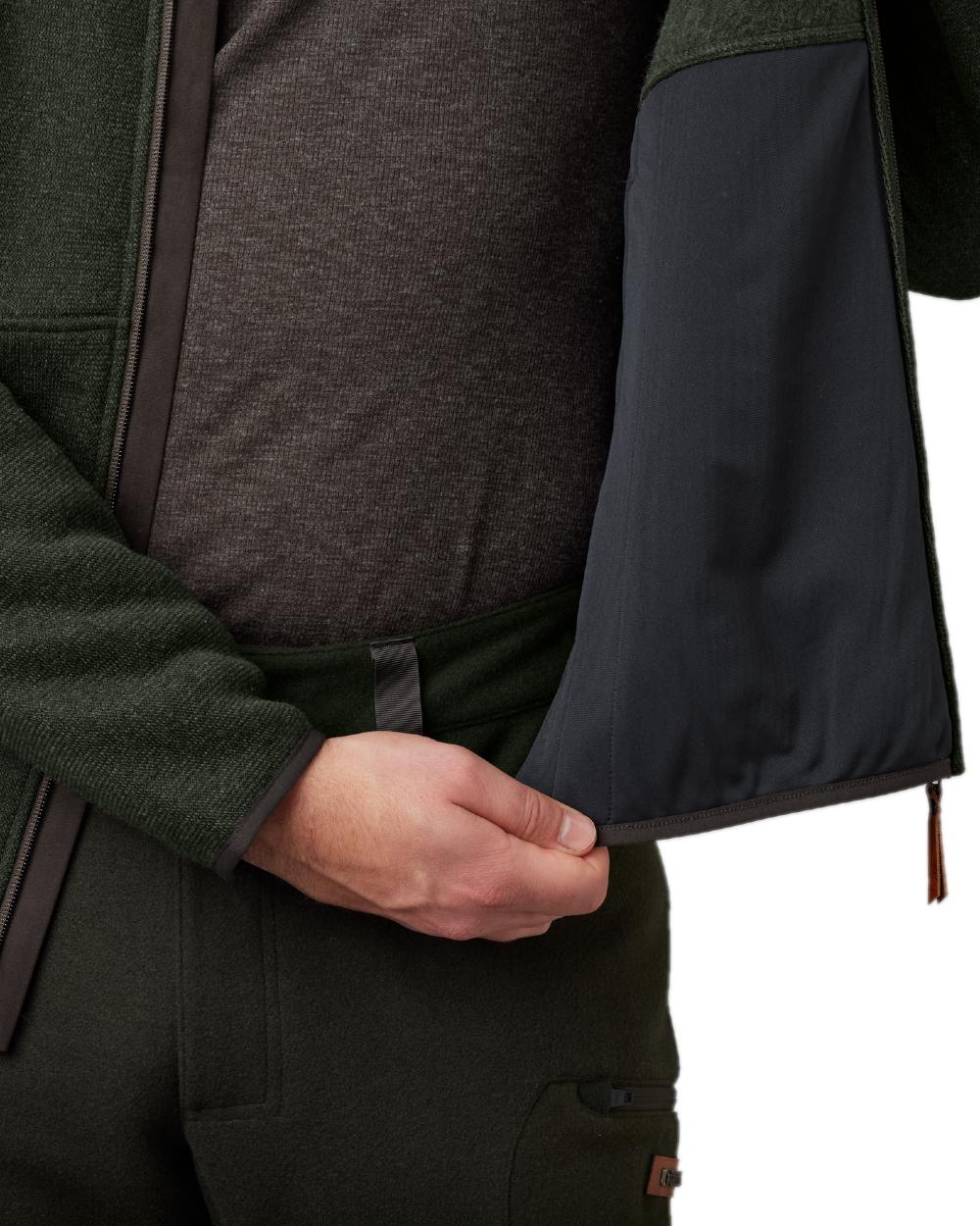 Willow Green Coloured Harkila Metso Full Zip Fleece Jacket on white background #colour_willow-green