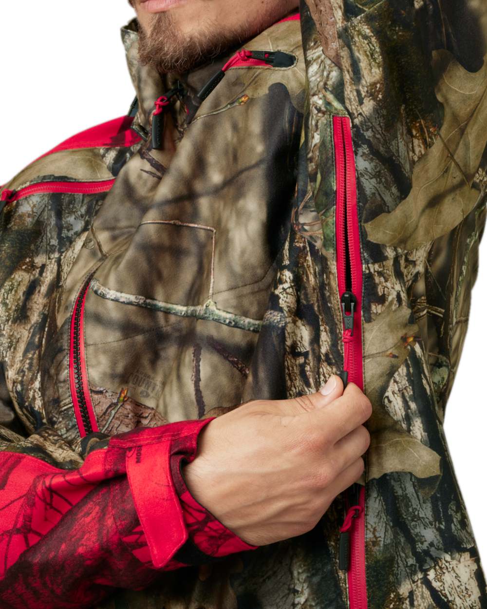 Mossy Oak Break-Up Country Mossy Oak Red Coloured Harkila Moose Hunter 2.0 GTX Jacket on white background #colour_mossy-oak-break-up-country-mossy-oak-red