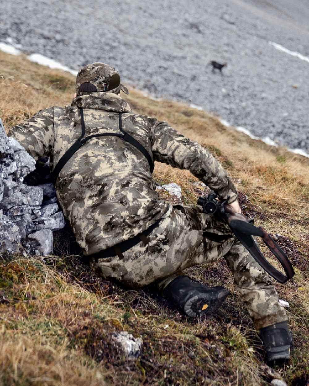 AXIS Mountain Coloured Harkila Mountain Hunter Expedition Fleece Hoodie on mountain background #colour_axis-mountain