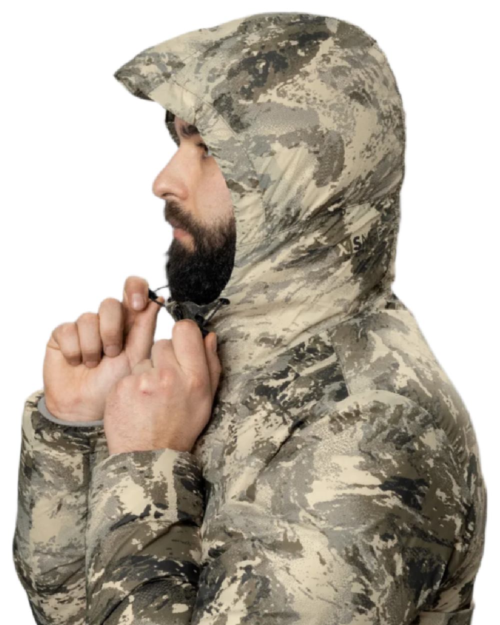 AXIS Mountain Coloured Harkila Mountain Hunter Expedition Packable Down Jacket on white background #colour_axis-mountain