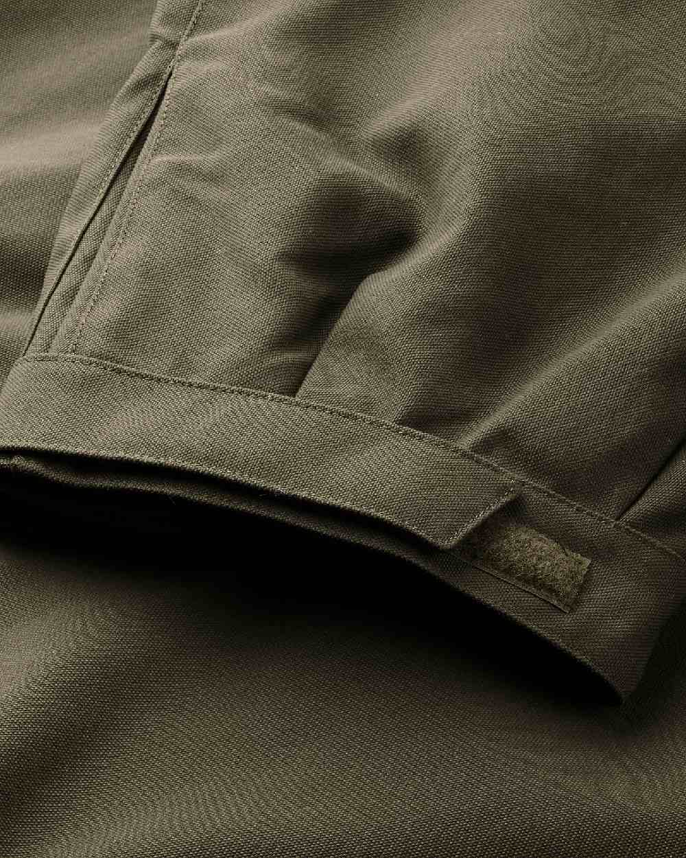 Willow Green Coloured Harkila Pro Hunter Endure Breeks on white background #colour_willow-green