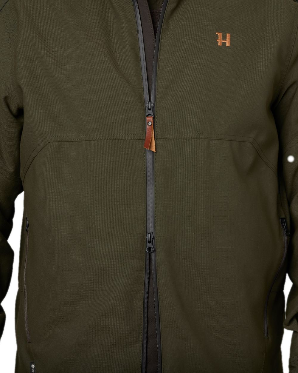 Willow Green Coloured Harkila Pro Hunter Move 2.0 GTX Jacket on white background #colour_willow-green