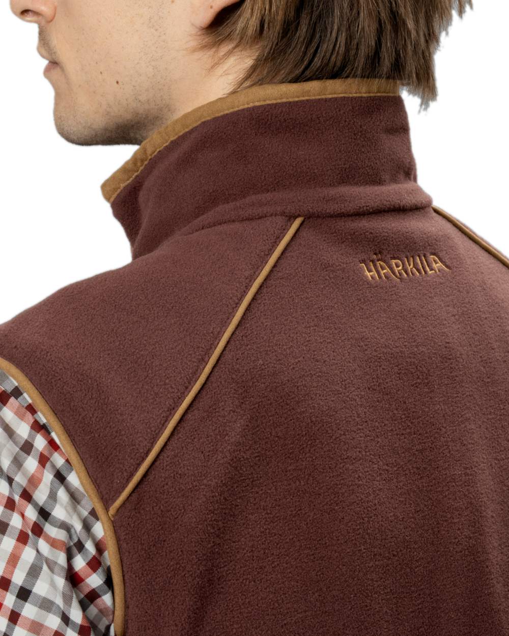 Burgundy Coloured Harkila Sandhem 200 Fleece Waistcoat on white background #colour_burgundy