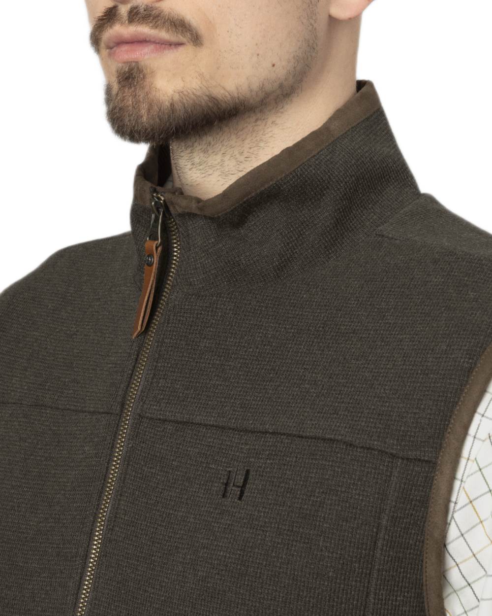 Willow Green Coloured Harkila Sandhem Pro Waistcoat on White background #colour_willow-green