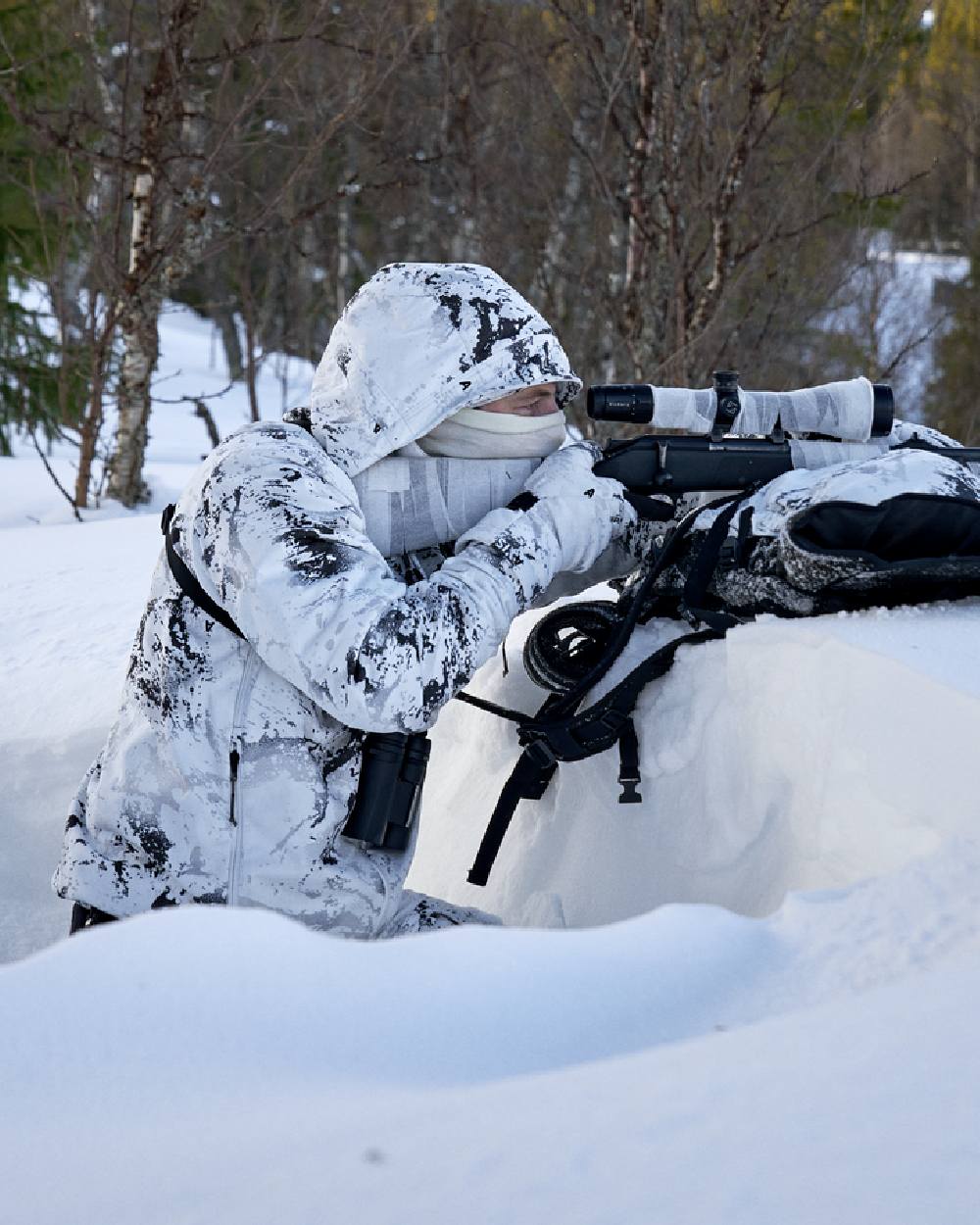 AXIS Snow Coloured Harkila Winter Active WSP Jacket on snow background #colour_axis-snow