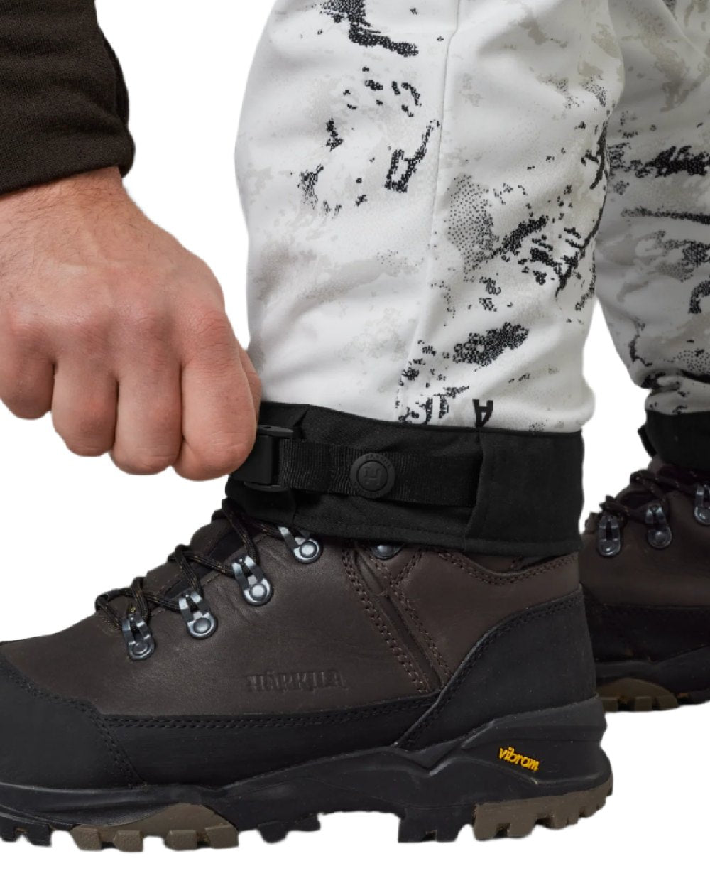 AXIS Snow Coloured Harkila Winter Active WSP Trousers on white background #colour_axis-snow
