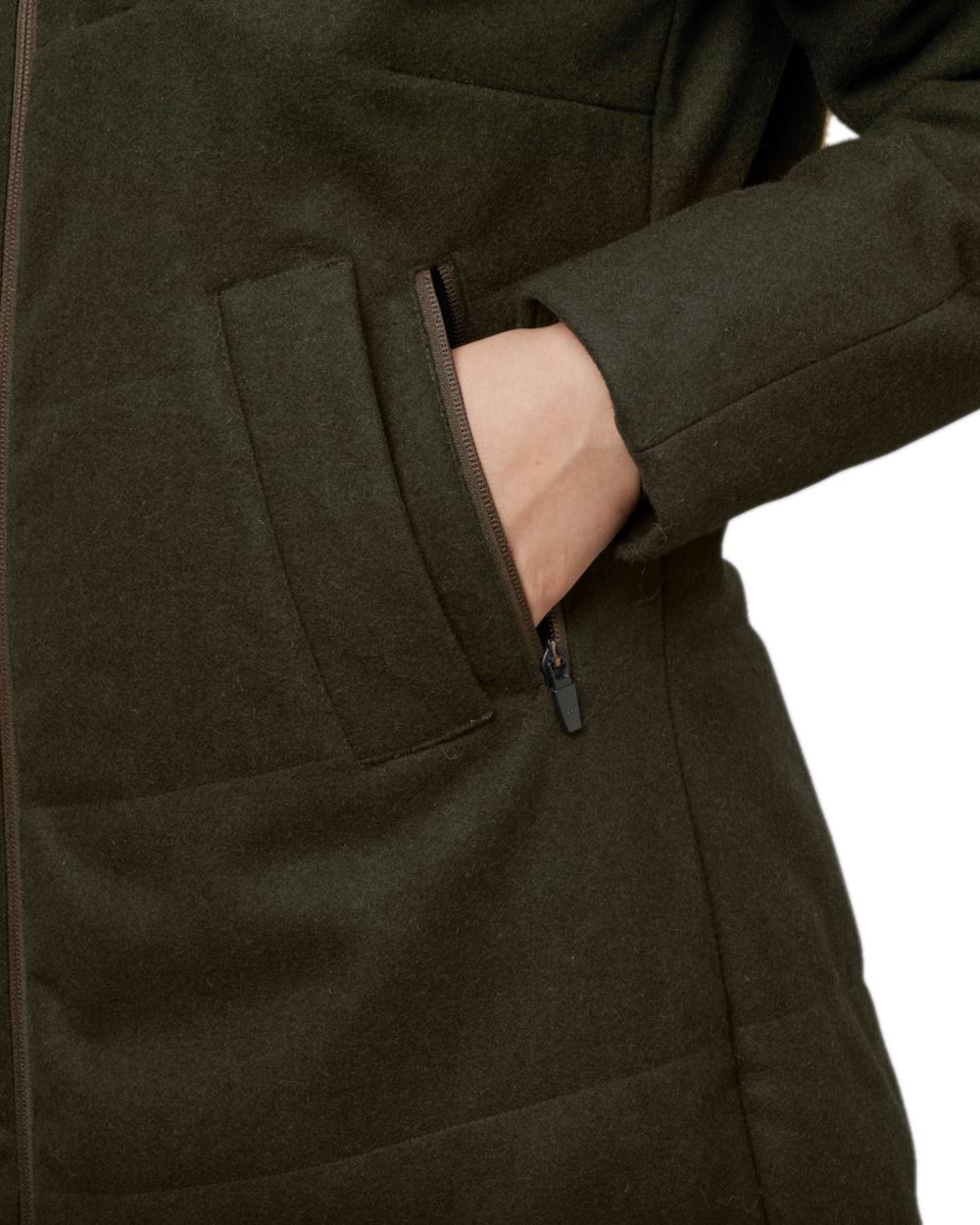Willow Green Coloured Harkila Womens Metso Winter Jacket on white background #colour_willow-green