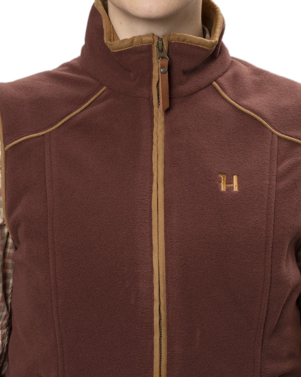 Burgundy Coloured Harkila Womens Sandhem 200 Fleece Waistcoat on white background #colour_burgundy