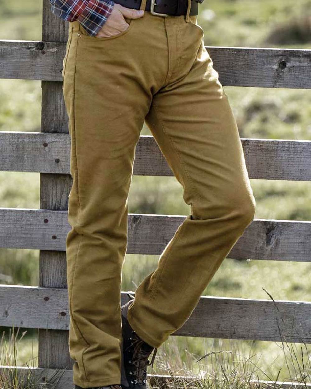 Dried Moss Coloured Hoggs of Fife Carrick Stretch Technical Moleskin Trousers on wood background #colour_dried-moss
