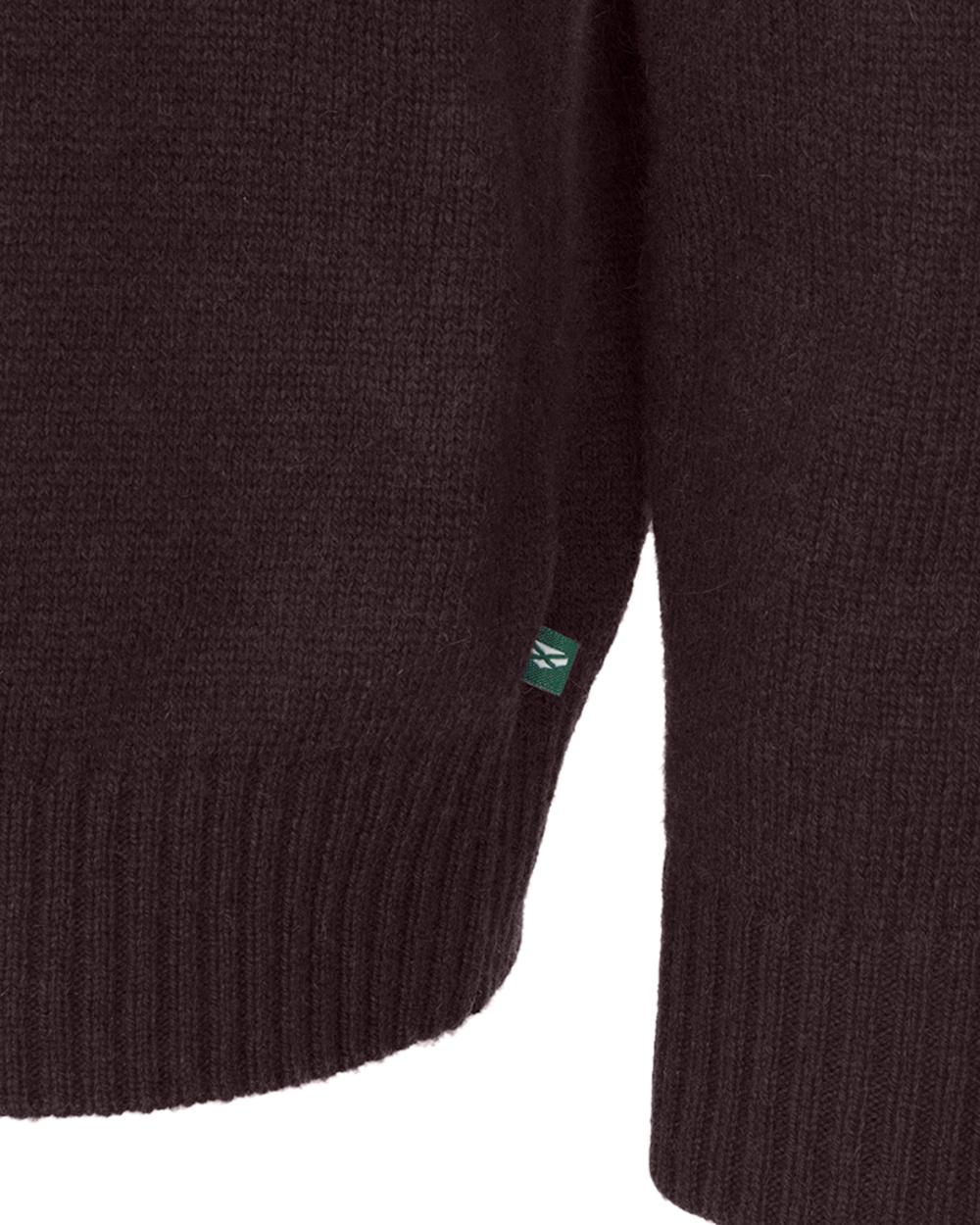 Redwood Coloured Hoggs of Fife Lothian II Quarter Zip Pullover on white background #colour_redwood