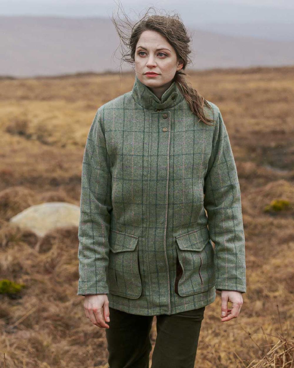 Spring Bracken Coloured Hoggs of Fife Roslin Ladies Technical Tweed Field Coat on countryside background #colour_spring-bracken