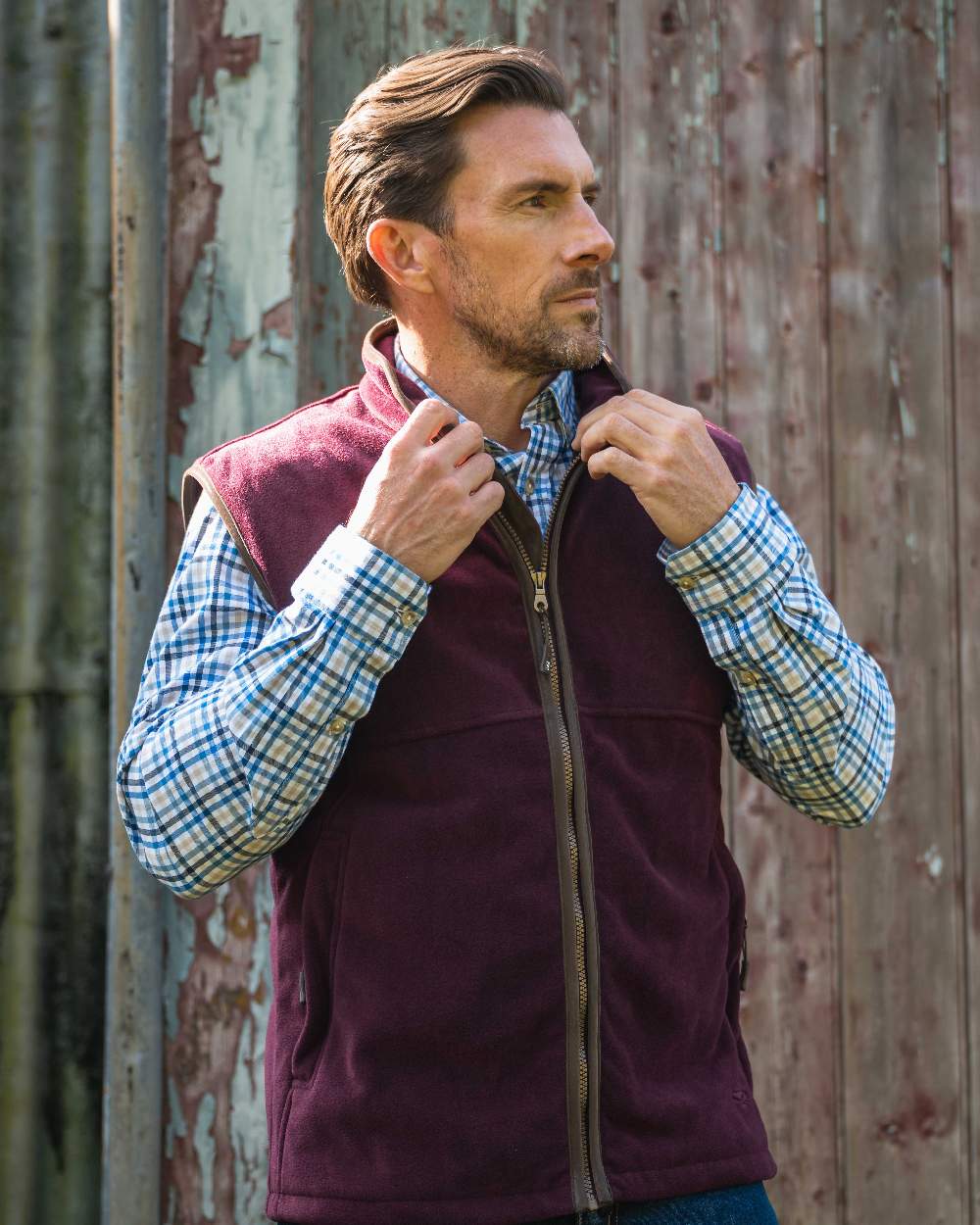 Merlot coloured Hoggs of Fife Stenton Technical Fleece Gilet on outdoor background #colour_merlot