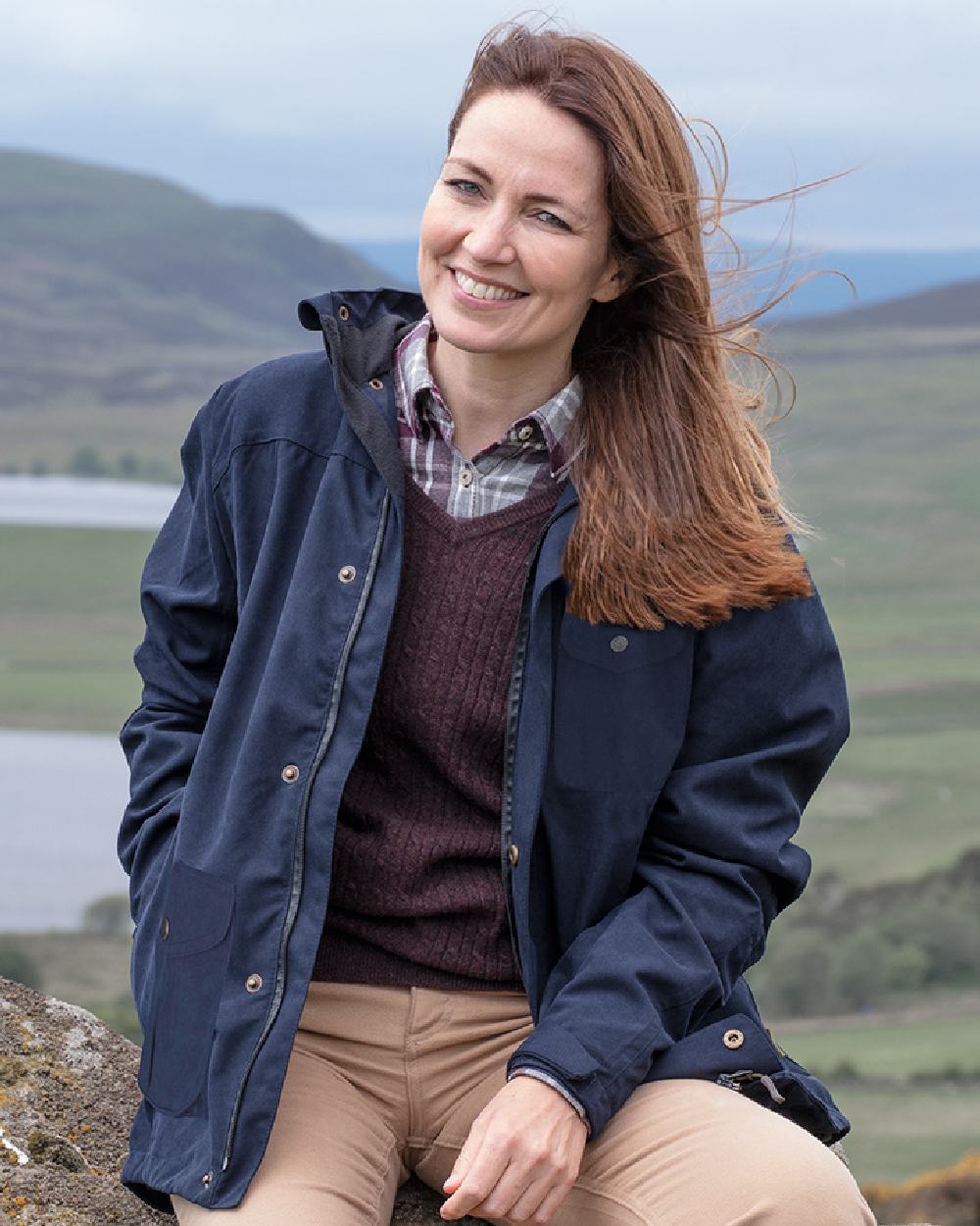 Navy Coloured Hoggs of Fife Struther Ladies Field Coat on white background #colour_navy