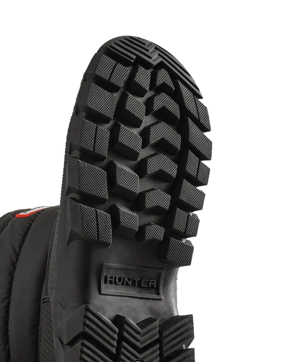 Black coloured Hunter Womens Intrepid Short Snow Boots on white background #colour_black