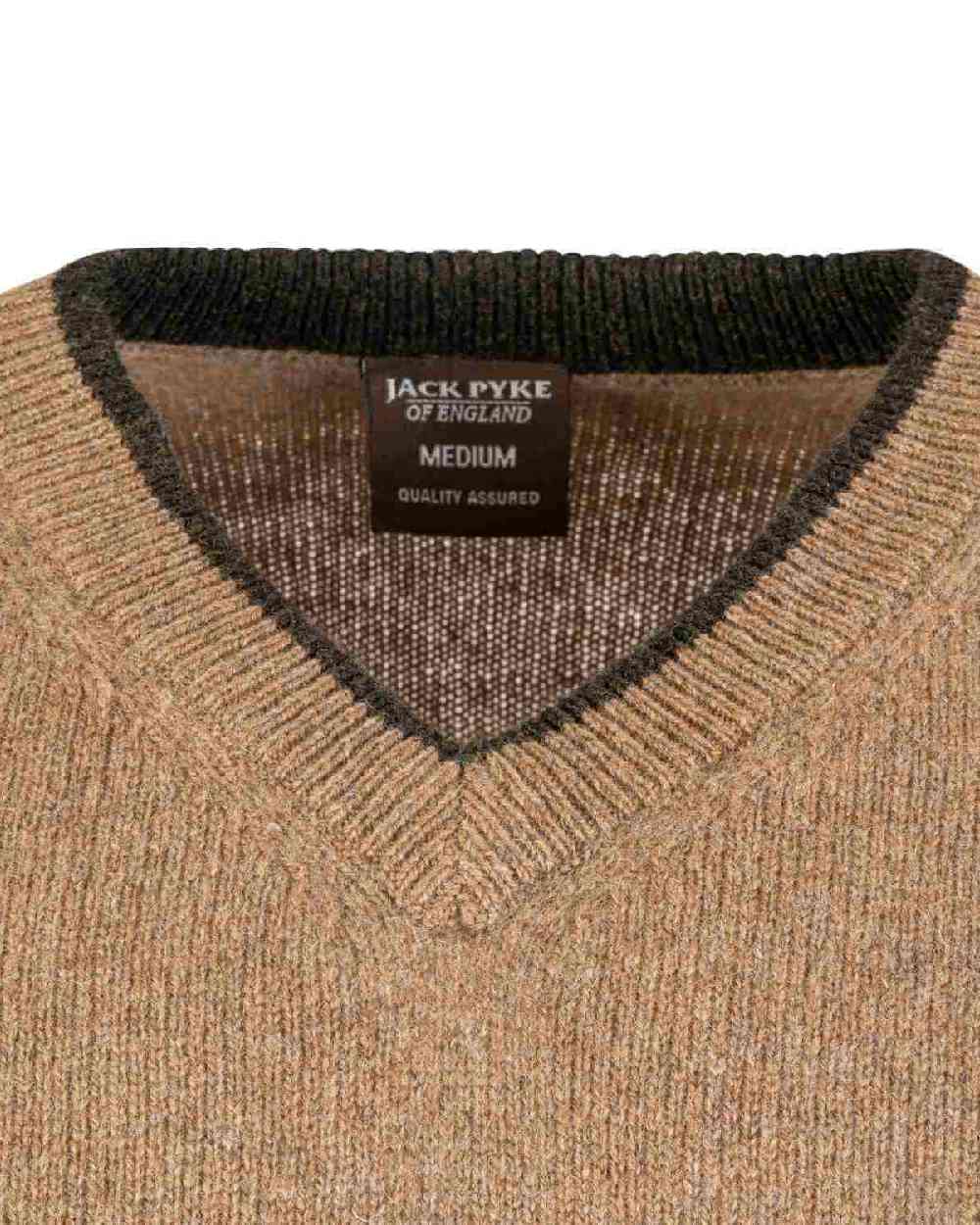 Barley coloured Jack Pyke Ashcombe 100% Lambswool V-Neck on white background #colour_barley