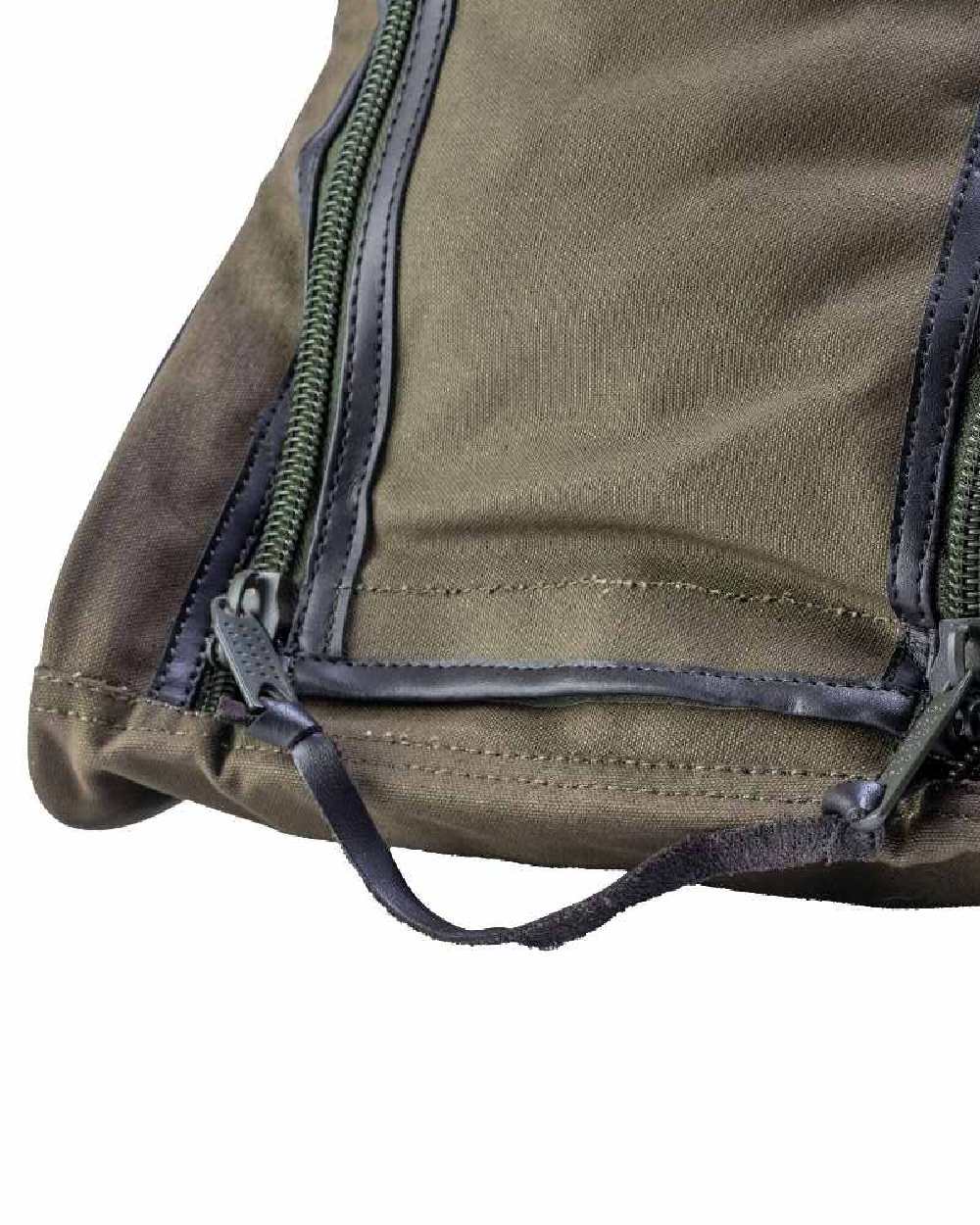 Green coloured Jack Pyke Canvas Walking Boot Bag on white background #colour_green