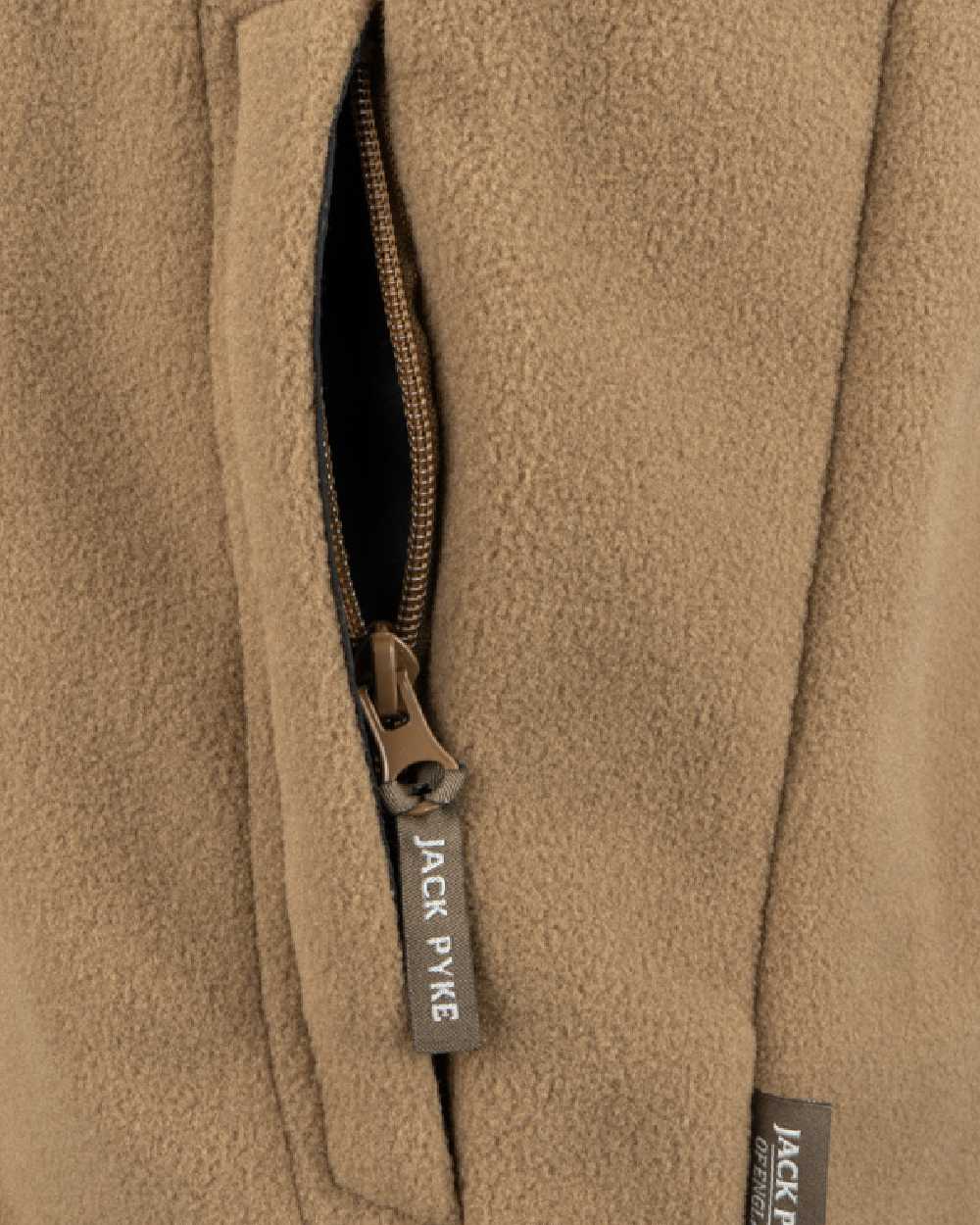 Barley coloured Jack Pyke Countryman Fleece Gilet on white background #colour_barley