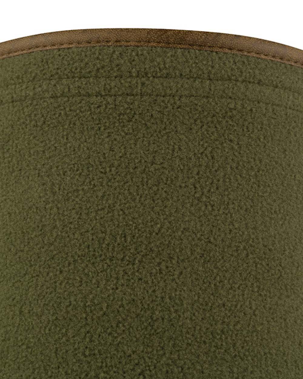 Light Olive coloured Jack Pyke Countryman Fleece Neck Gaiter on white background #colour_light-olive