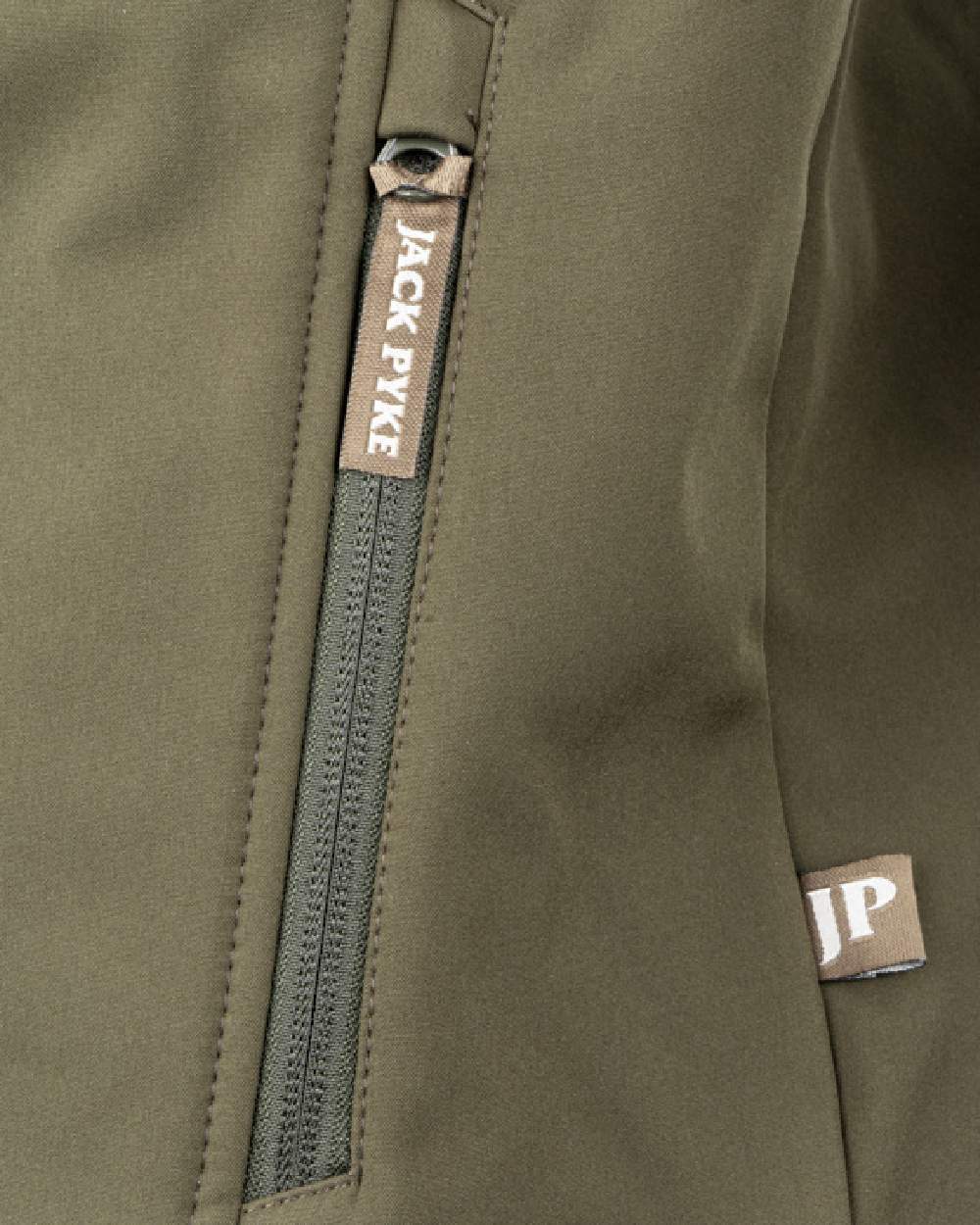 Green coloured Jack Pyke County Softshell Jacket on white background #colour_green