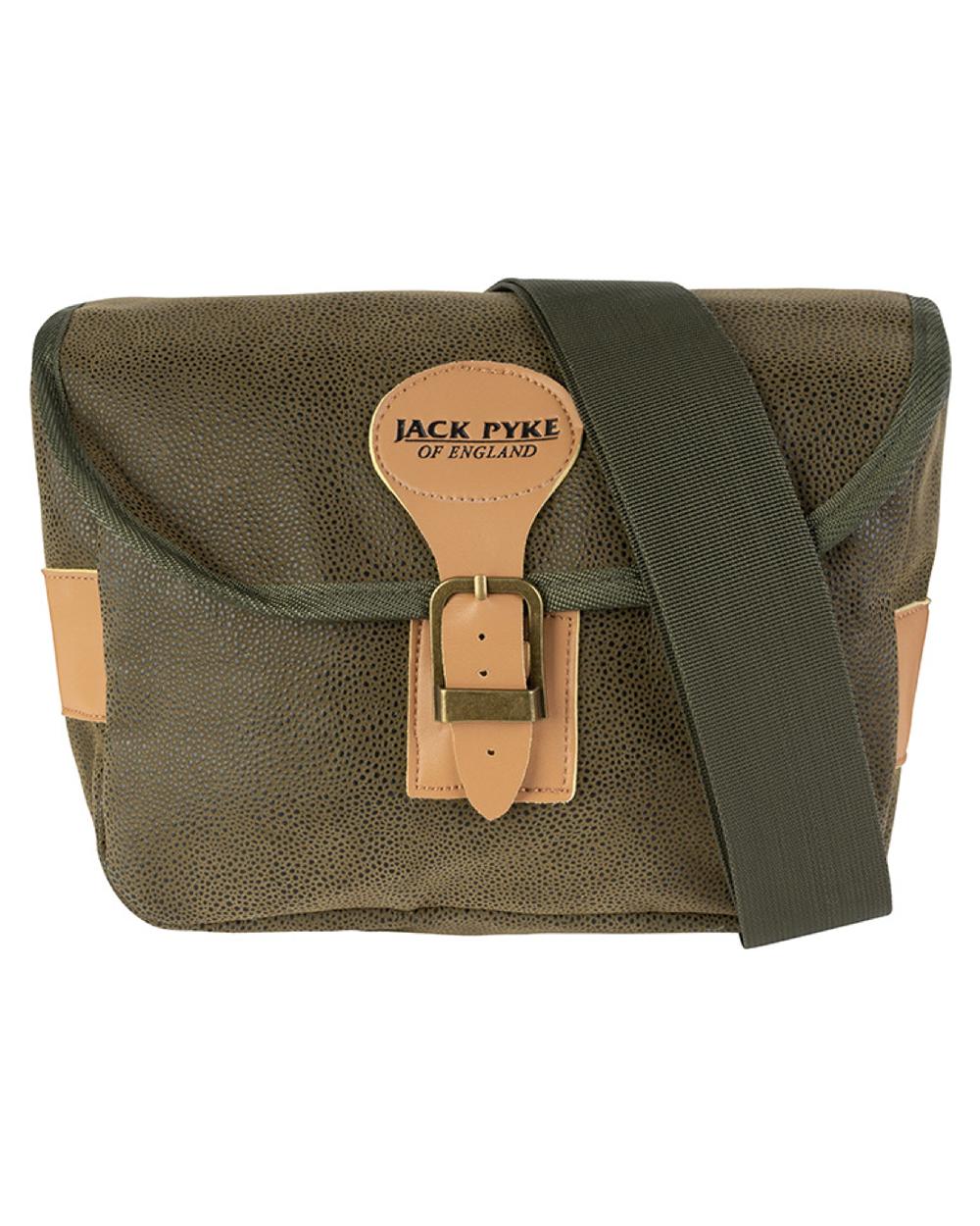 Green coloured Jack Pyke Duotex Cartridge Bag on white background #colour_green