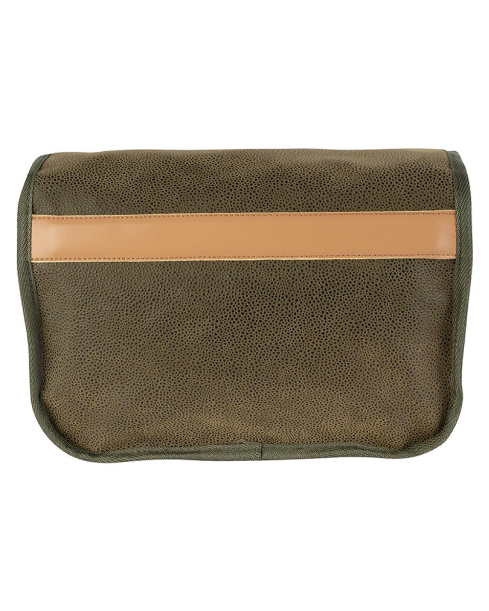 Green coloured Jack Pyke Duotex Cartridge Bag on white background #colour_green