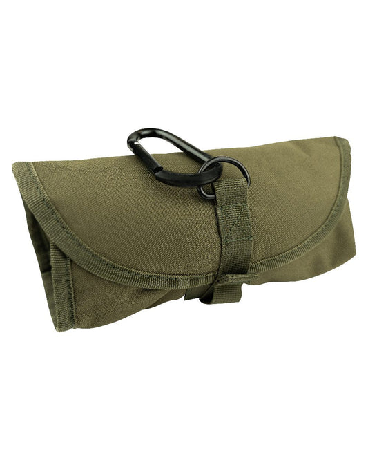 Green coloured Jack Pyke Foldable Gun Slip on white background #colour_green