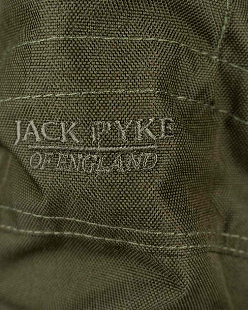 Green coloured Jack Pyke Highline Gaiter on white background #colour_green