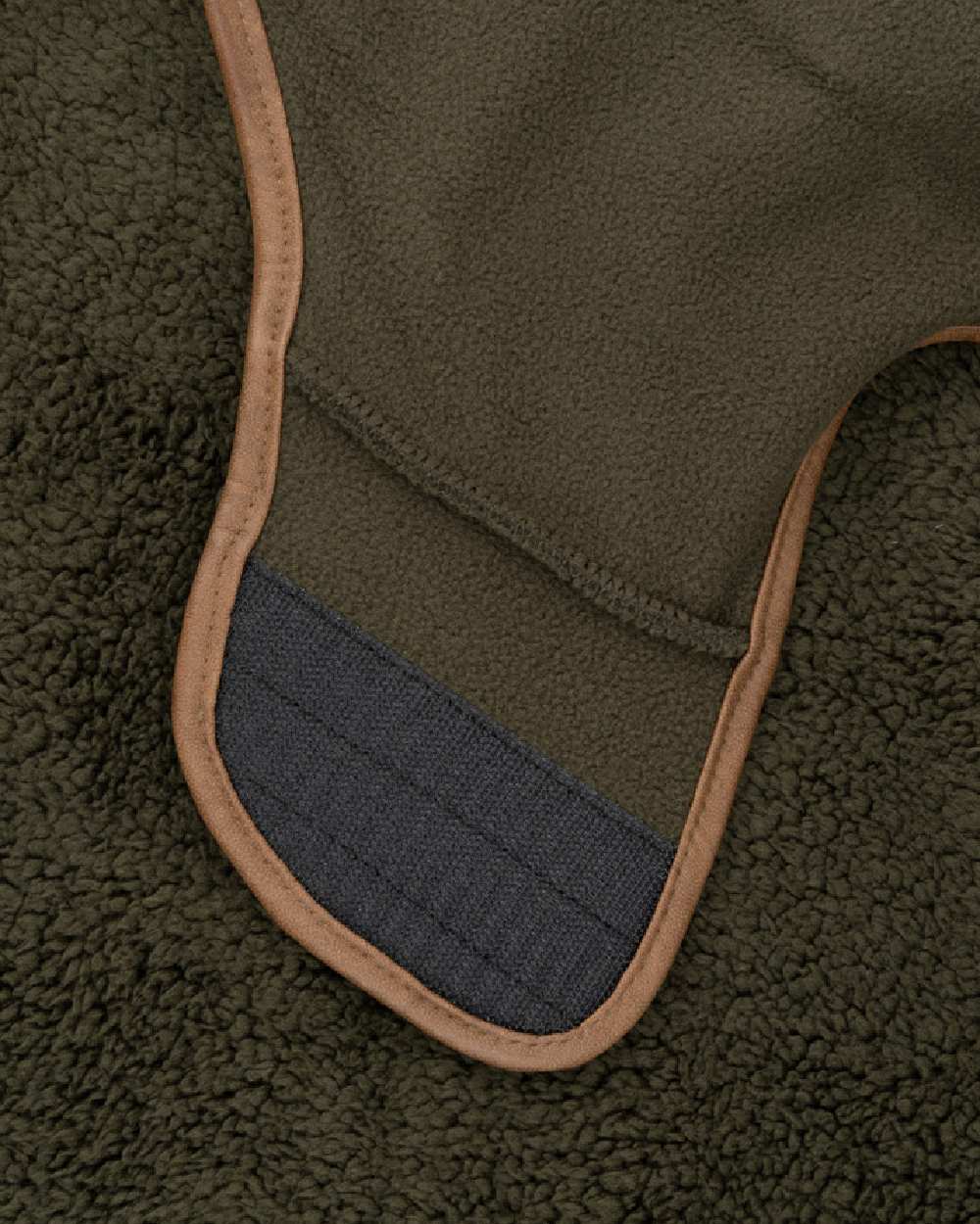 Dark Olive coloured Jack Pyke Sherpa Fleece Dog Coat on white background #colour_dark-olive