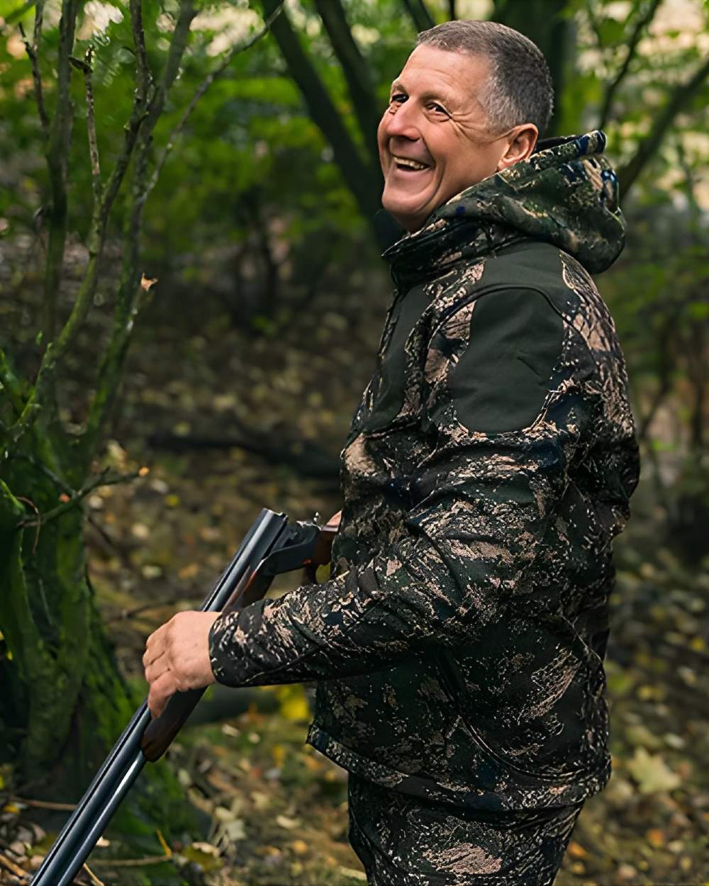 Digicam coloured Jack Pyke Softshell Jacket on forest background #colour_digicam