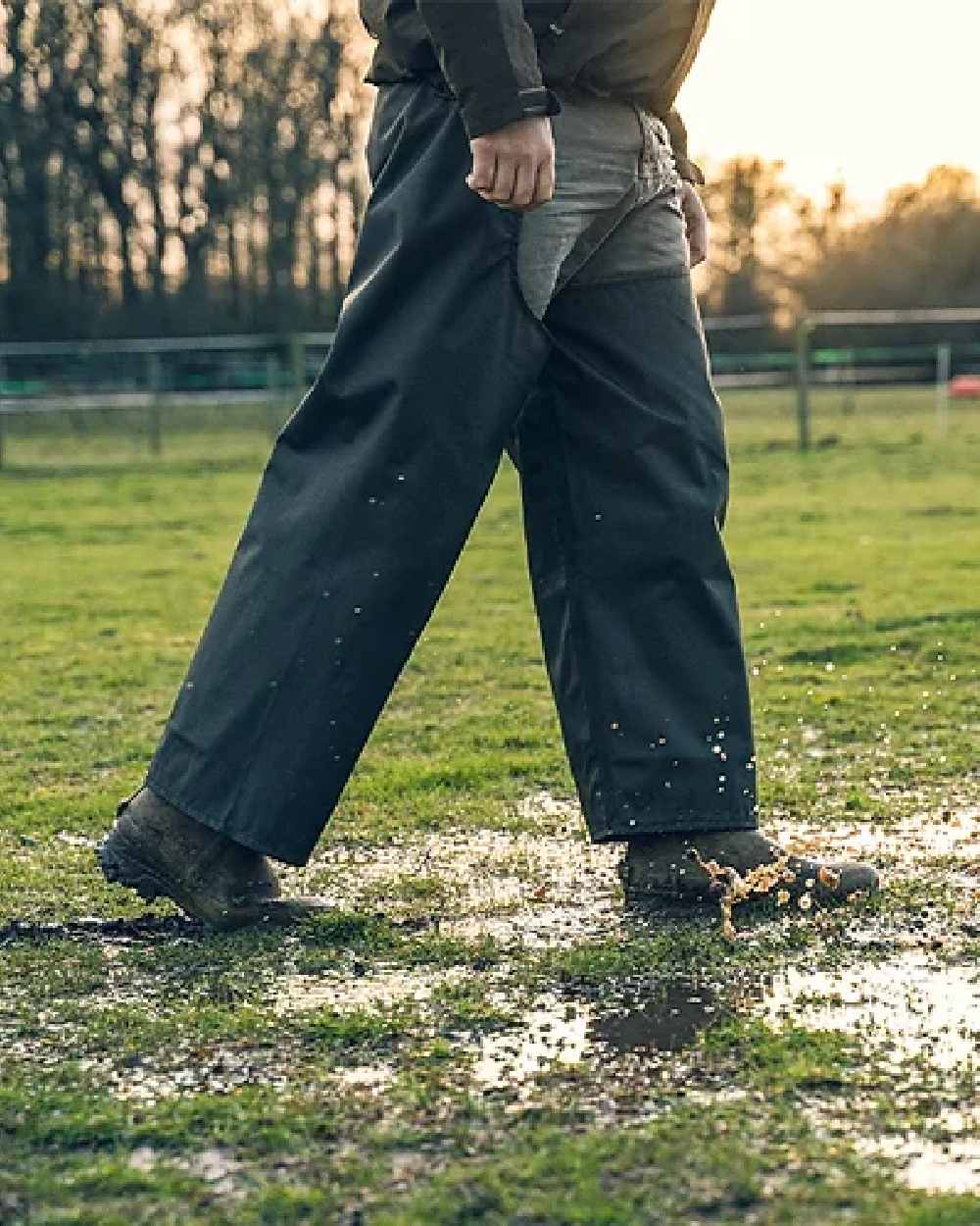 Green coloured Jack Pyke Treggings on grass background #colour_green