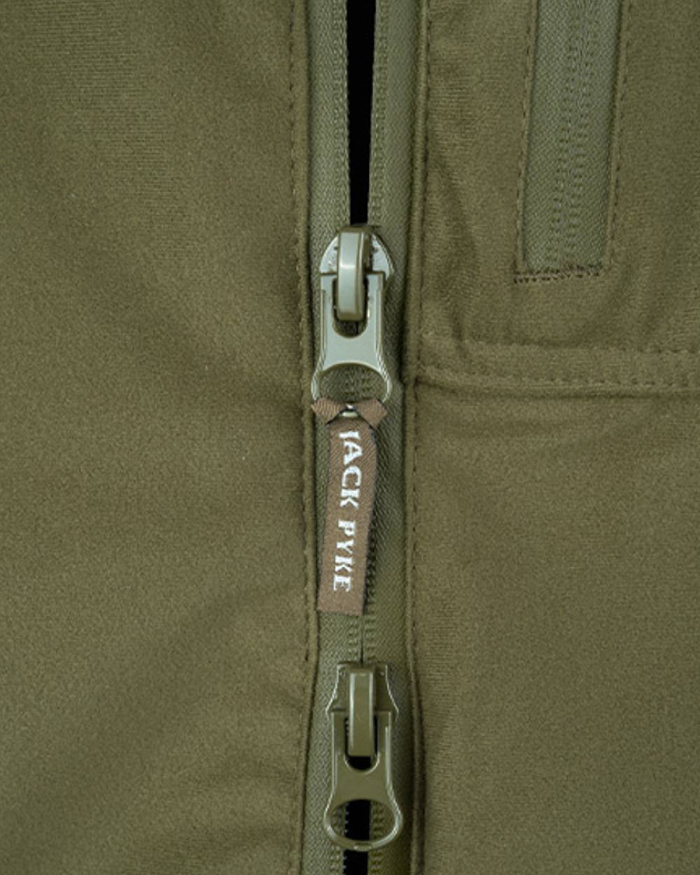 Green coloured Jack Pyke Weardale Field Jacket on white background #colour_green