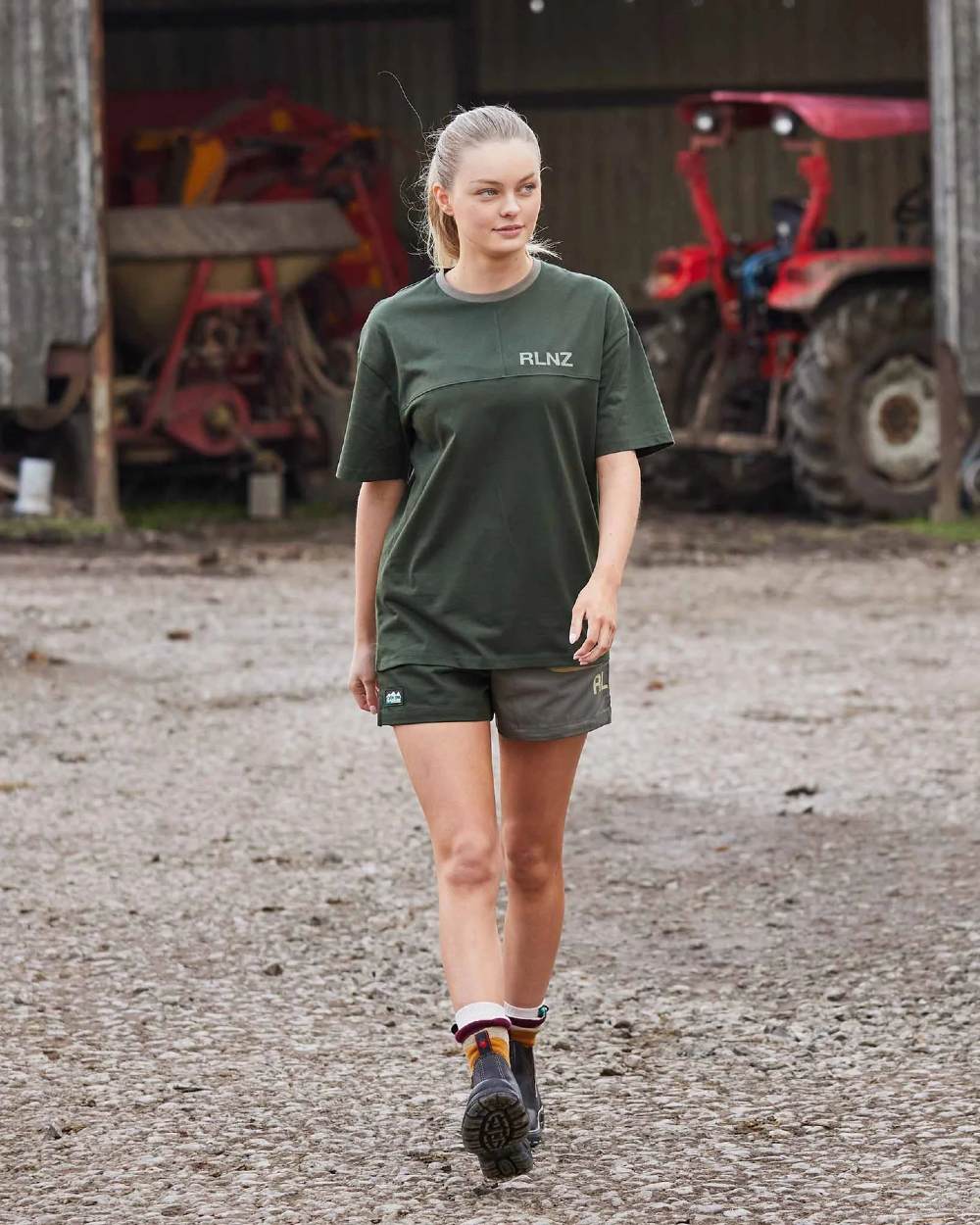 Olive coloured Ridgeline Hose Down T-Shirt on street background #colour_olive
