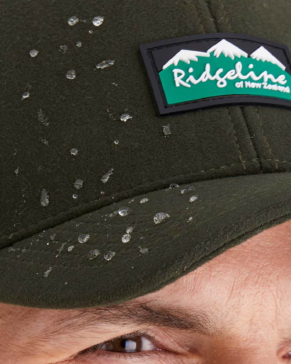 Deep Forest Coloured Ridgeline Monsoon Classic Cap on white background #colour_deep-forest