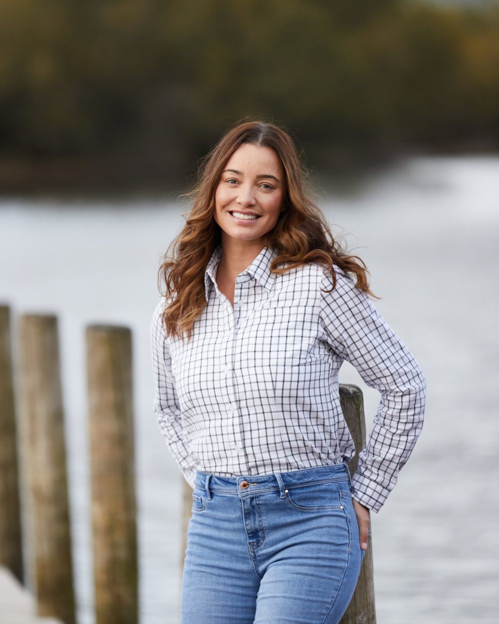 Deep Forest Smokey Olive coloured Ridgeline Womens Sedgebrook Shirt on blurry background #colour_deep-forest-smokey-olive