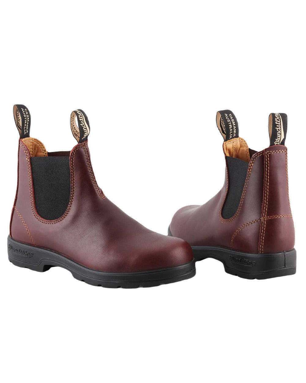 Redwood Coloured Blundstone 1440 Redwood Leather Chelsea Boots On A White Background #colour_redwood