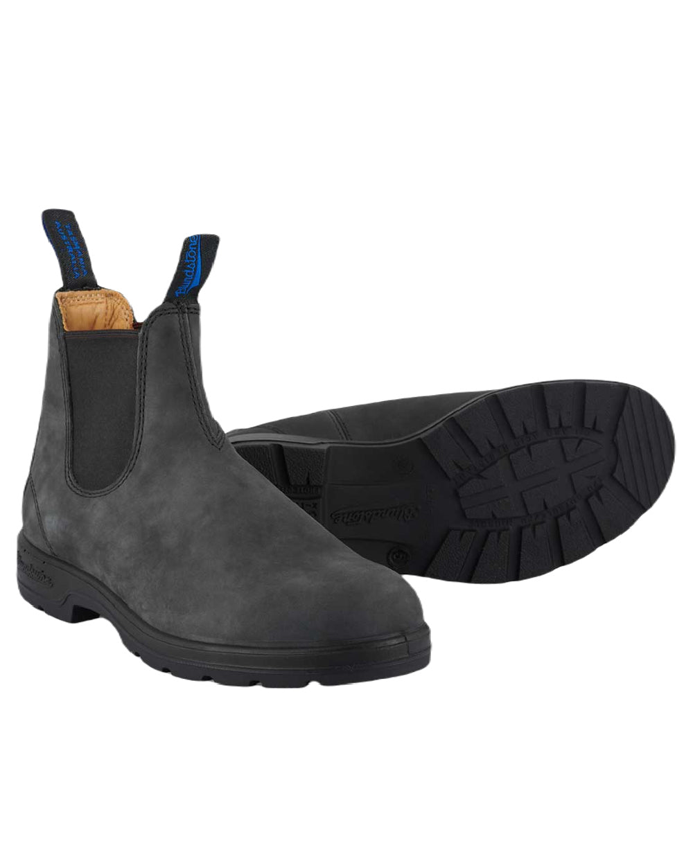 Rustic Black Coloured Blundstone 1478 Rustic Black Leather Chelsea Boots On A White Background #colour_rustic-black