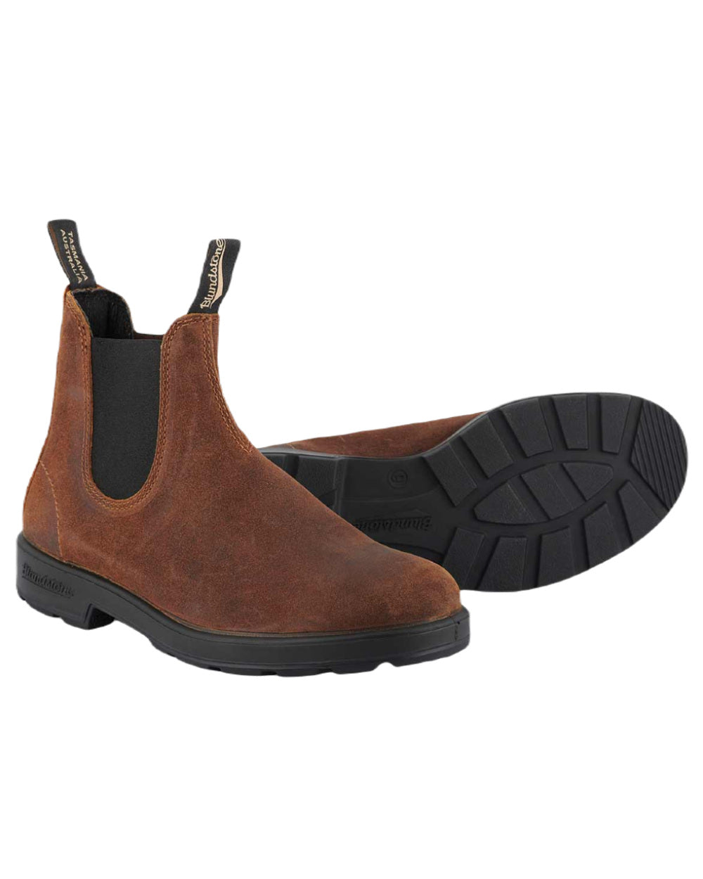 Tobacco Coloured Blundstone 1911 Tobacco Suede Chelsea Boots On A White Background #colour_tobacco